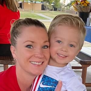 Meet your Posher, Kendra